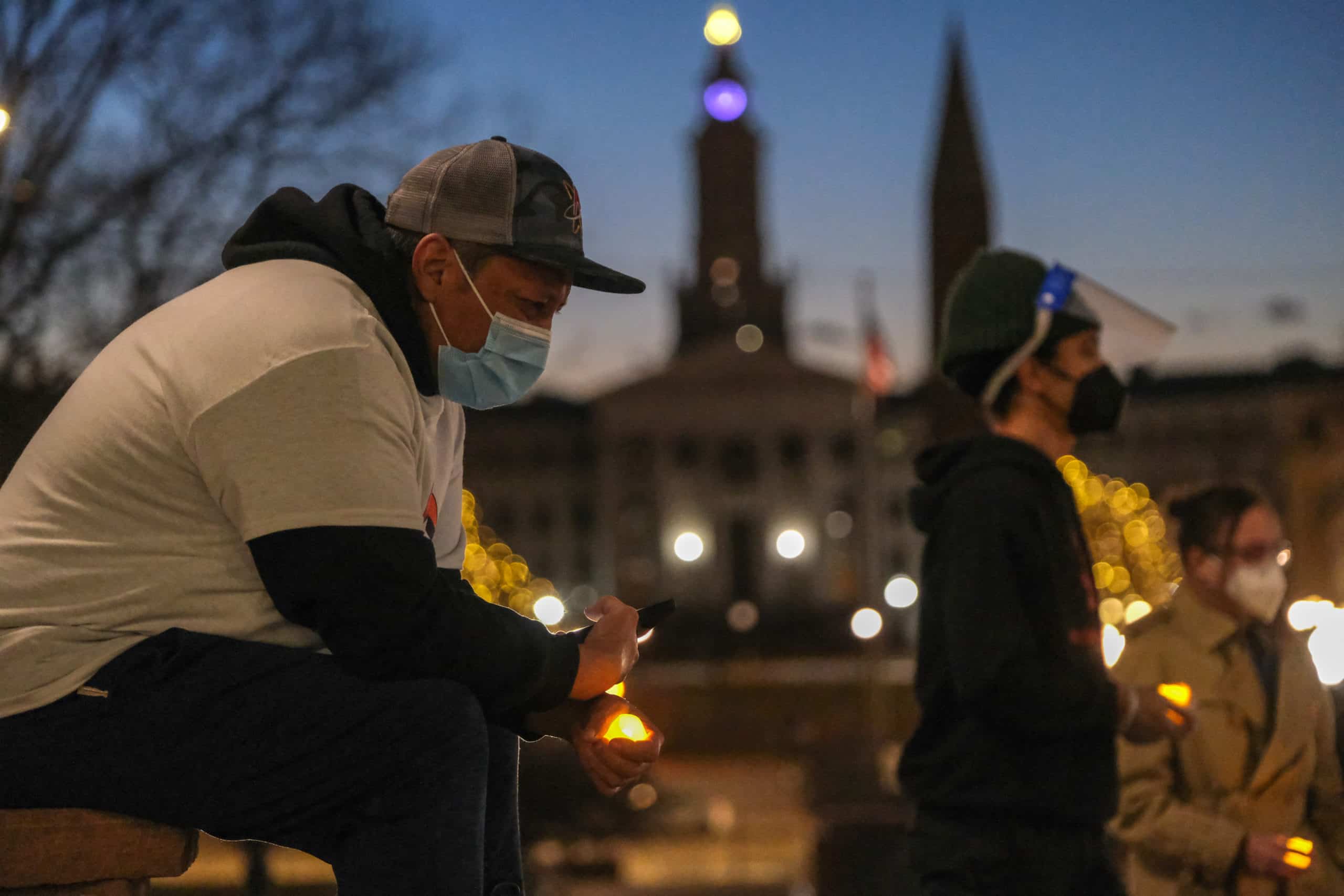 Vigil (5 of 7)